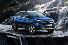 Nexon 2023-2023 XZ Plus Dark Editio